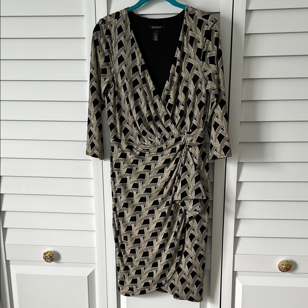 White House Black Market Black and Tan Ruched Sheath Dress